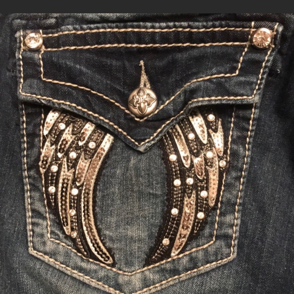 New Miss Me Jeans 31